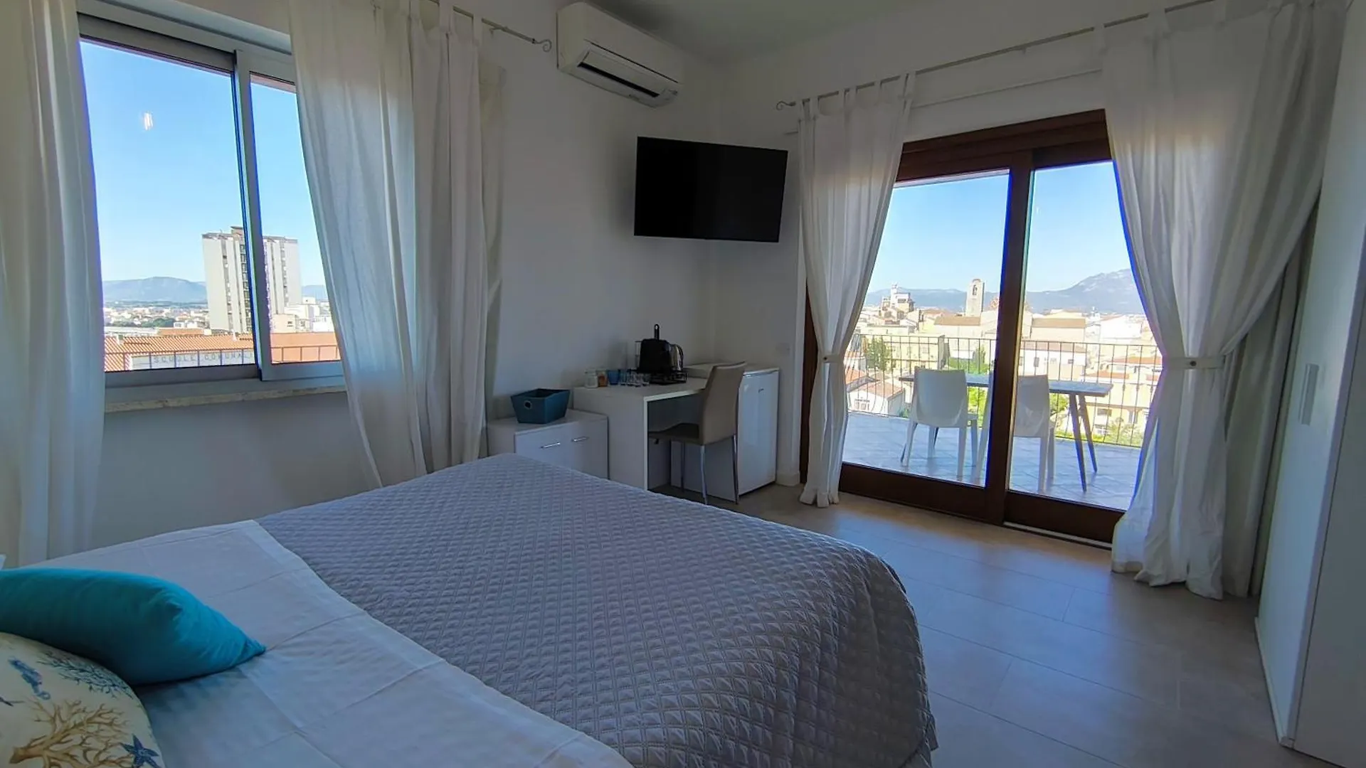 Marysel Rooms Olbia 2*,  Italy